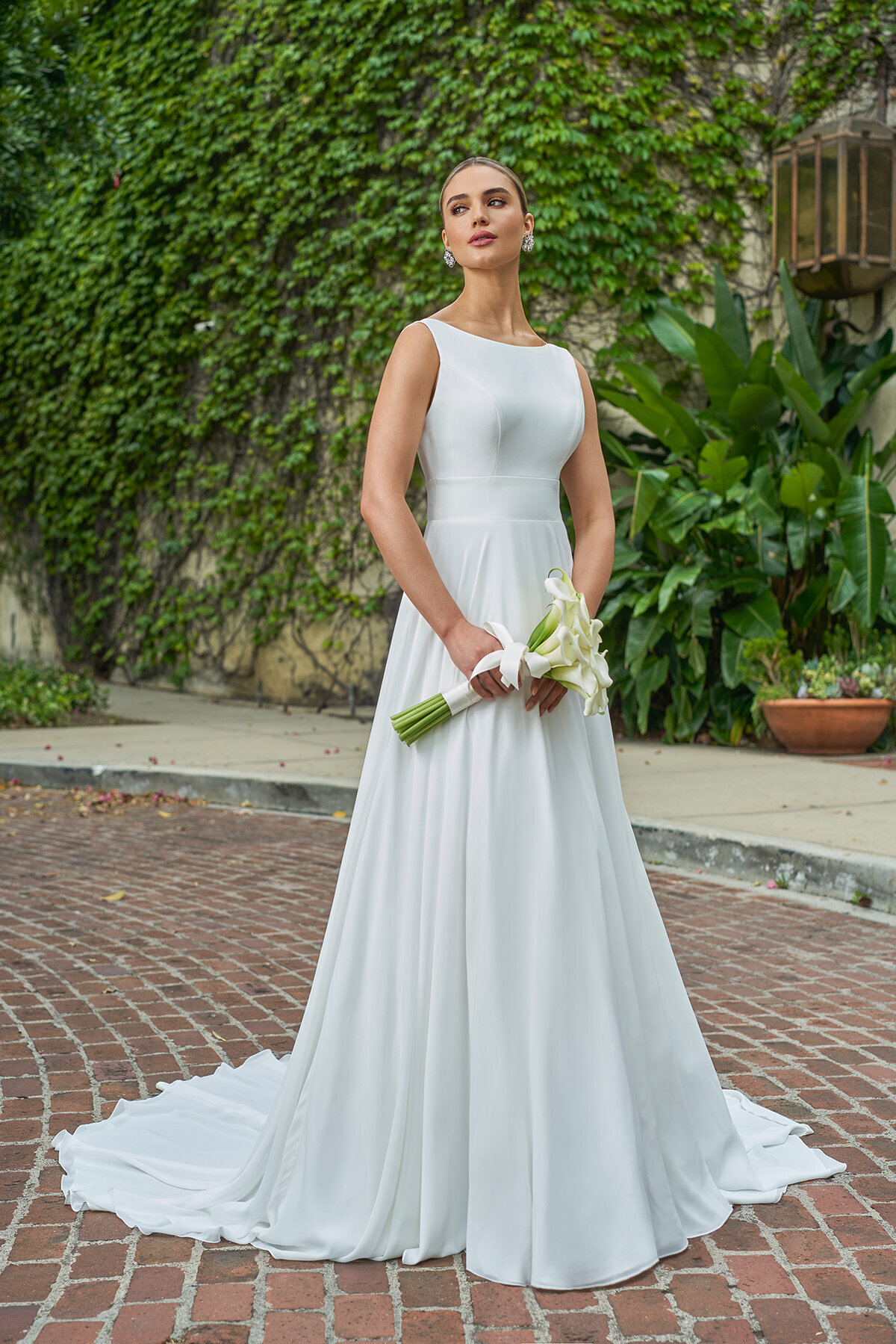 uploads_1733864145677-bridal-dresses-T272013-F