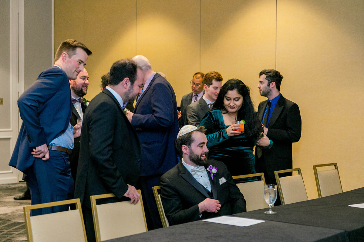 Eliana-Melmed-Photography-Chicago-LosAngeles-Jewish-WeddingPhotography-Tisch-00009