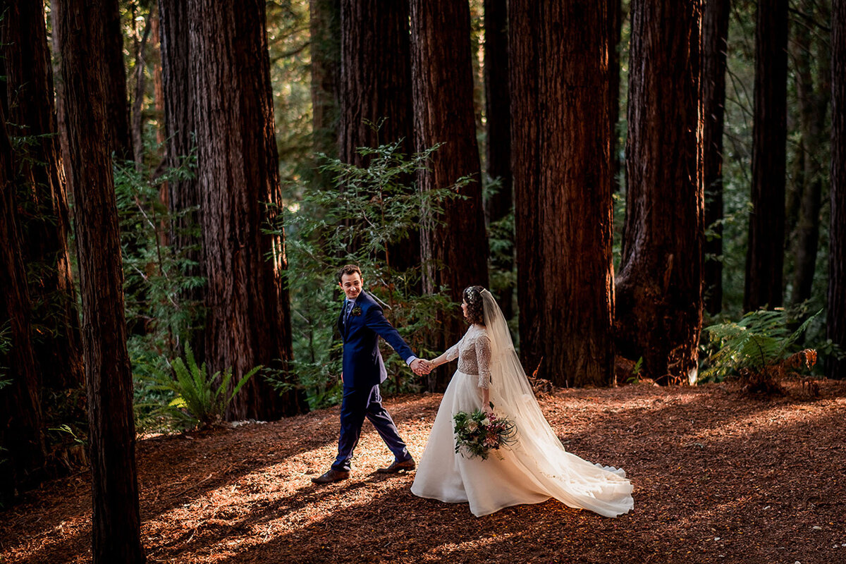 Sequoia-Retreat-Center-Romantic-Woodland-Wedding-27