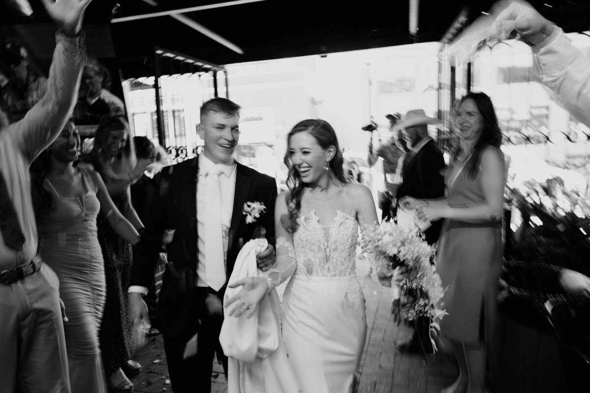 Omaha+Lincoln+Nebraska+Wedding_Photographers_40