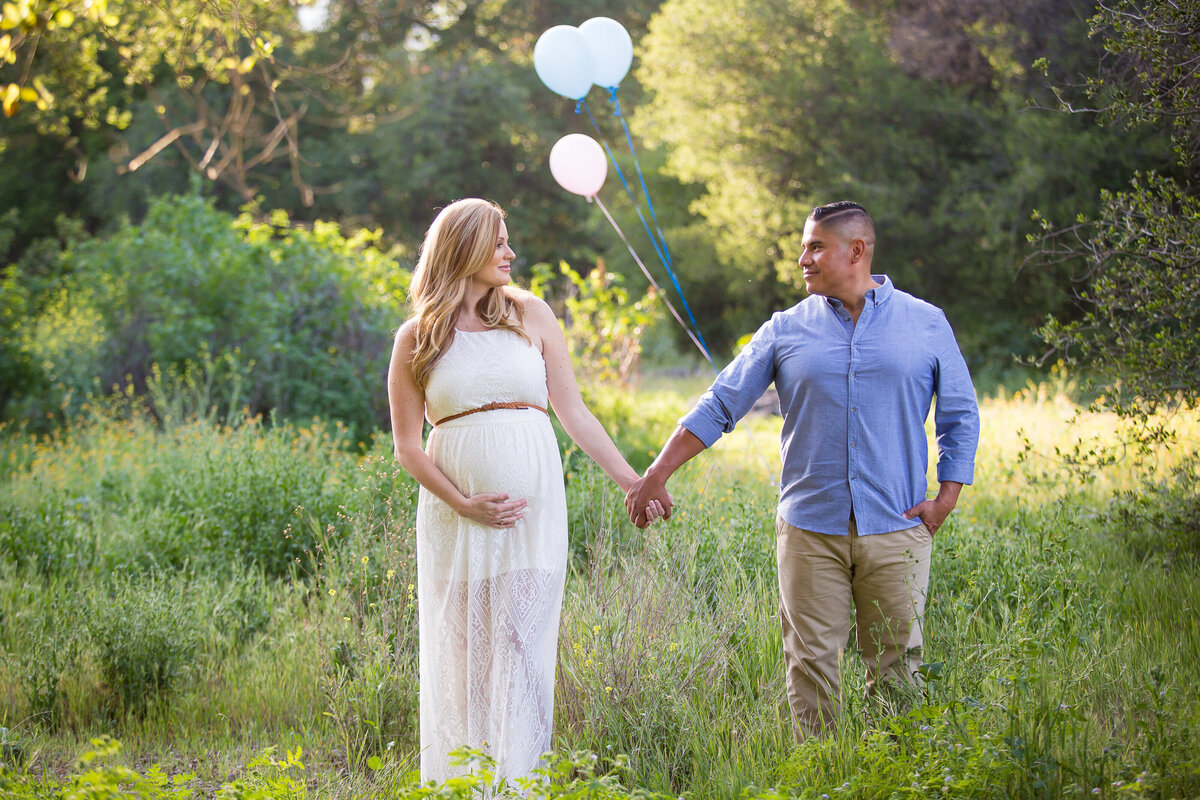 Maternity portrait photography in Columbia, MO