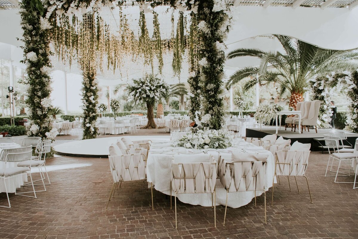 wedding-reception-decor-setup