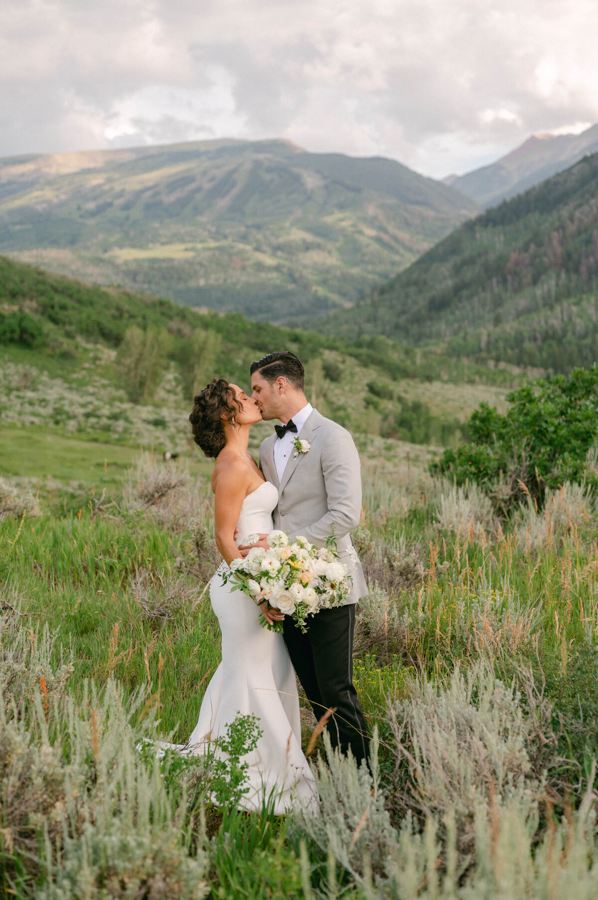 Lia-Ross-Aspen-Snowmass-Patak-Ranch-Wedding-Photography-by-Jacie-Marguerite-752