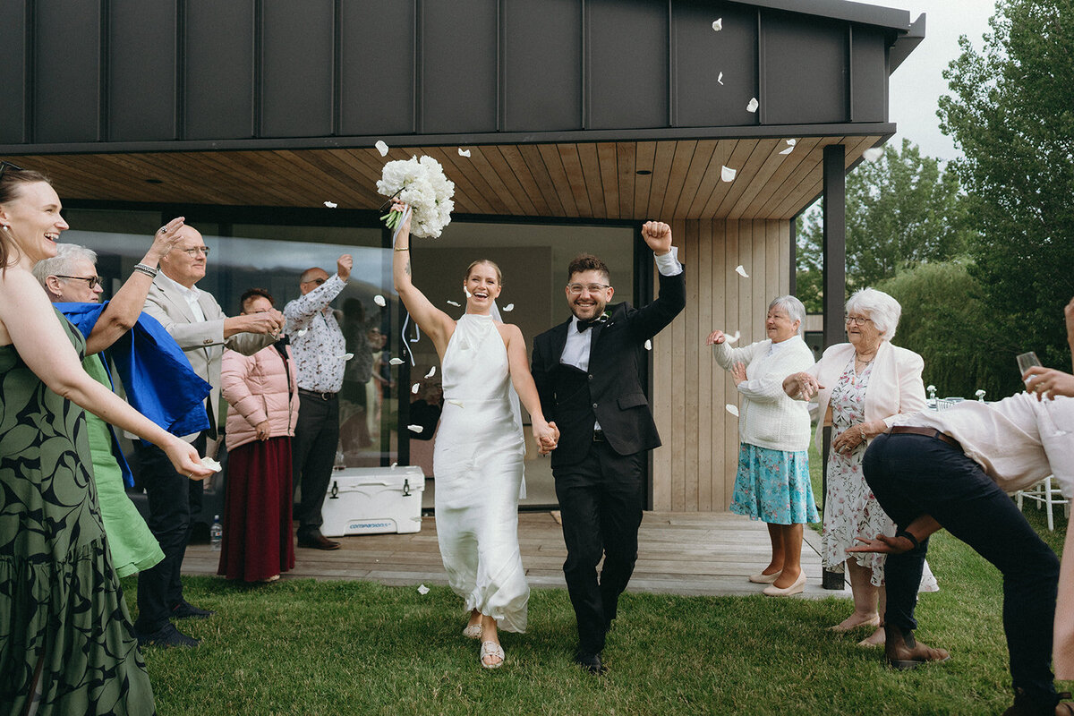 Melissa Clark Photography - Queenstown Wedding Photographer - Andrew & Cece - Bayonett Peak & Quail Rise Wedding-585