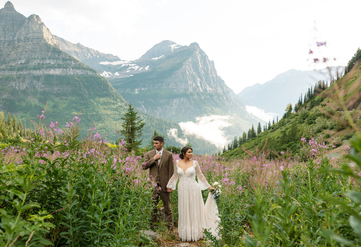 An adventurous wedding photographer in Glacier National Park. Best ceremony locations in Glacier National park for weddings and eloping couples.