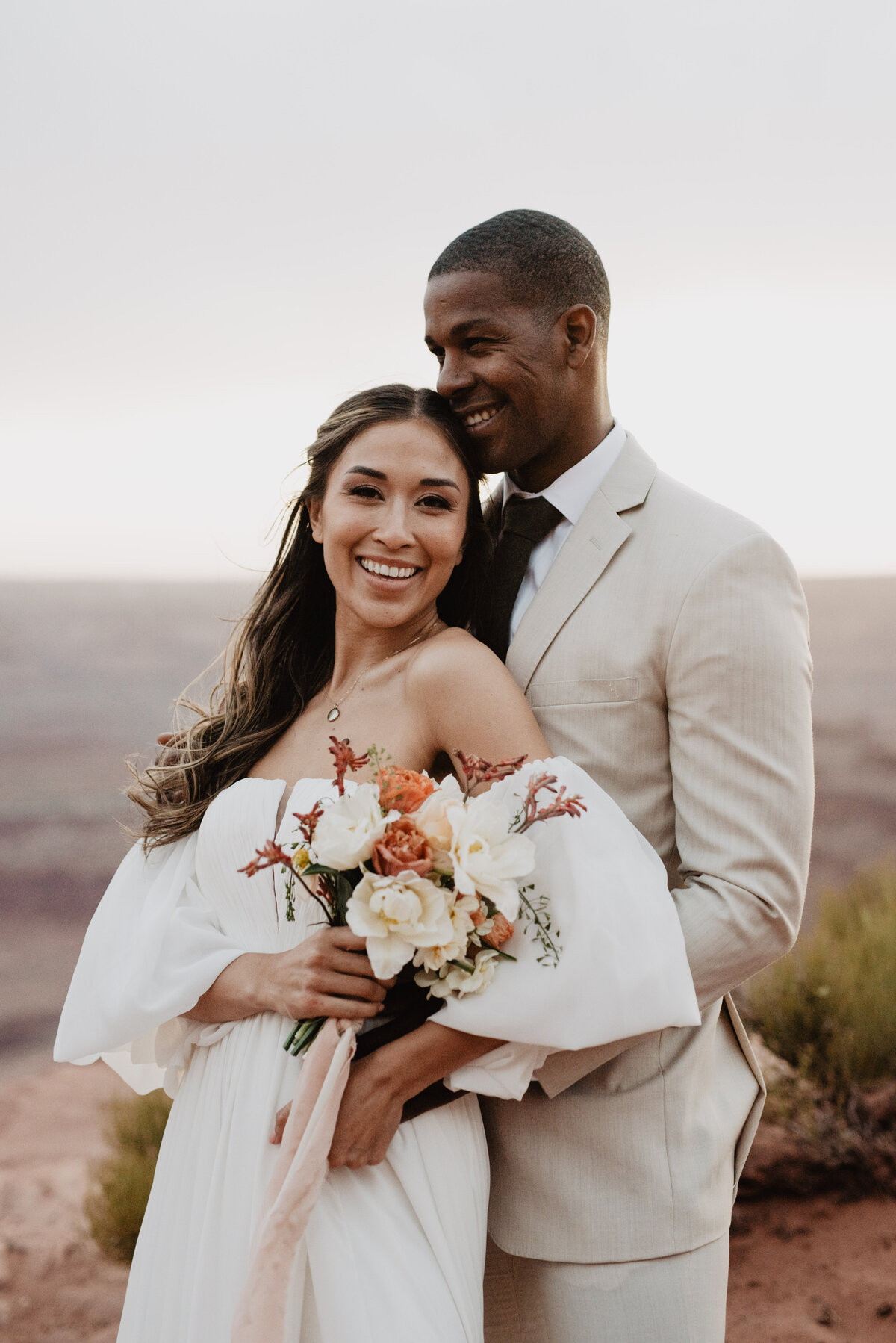 Utah Elopement Photographer captures outdoor wedding bridal portraits