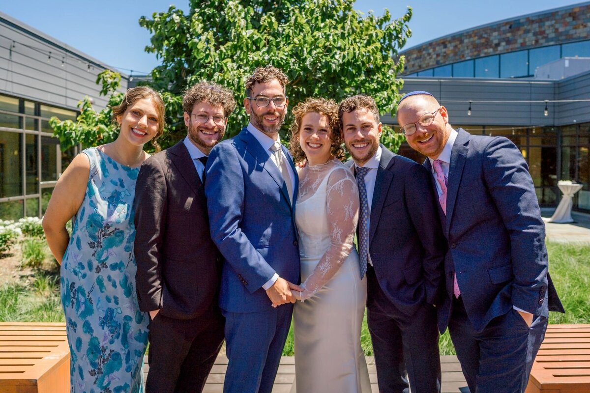Eliana-Melmed-Photography-Chicago-LosAngeles-Jewish-WeddingPhotography-ShulaNoah-FamilyFormals-00062