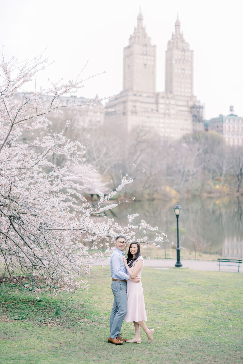 Central Park Cherry Blossom Engagement session 0967