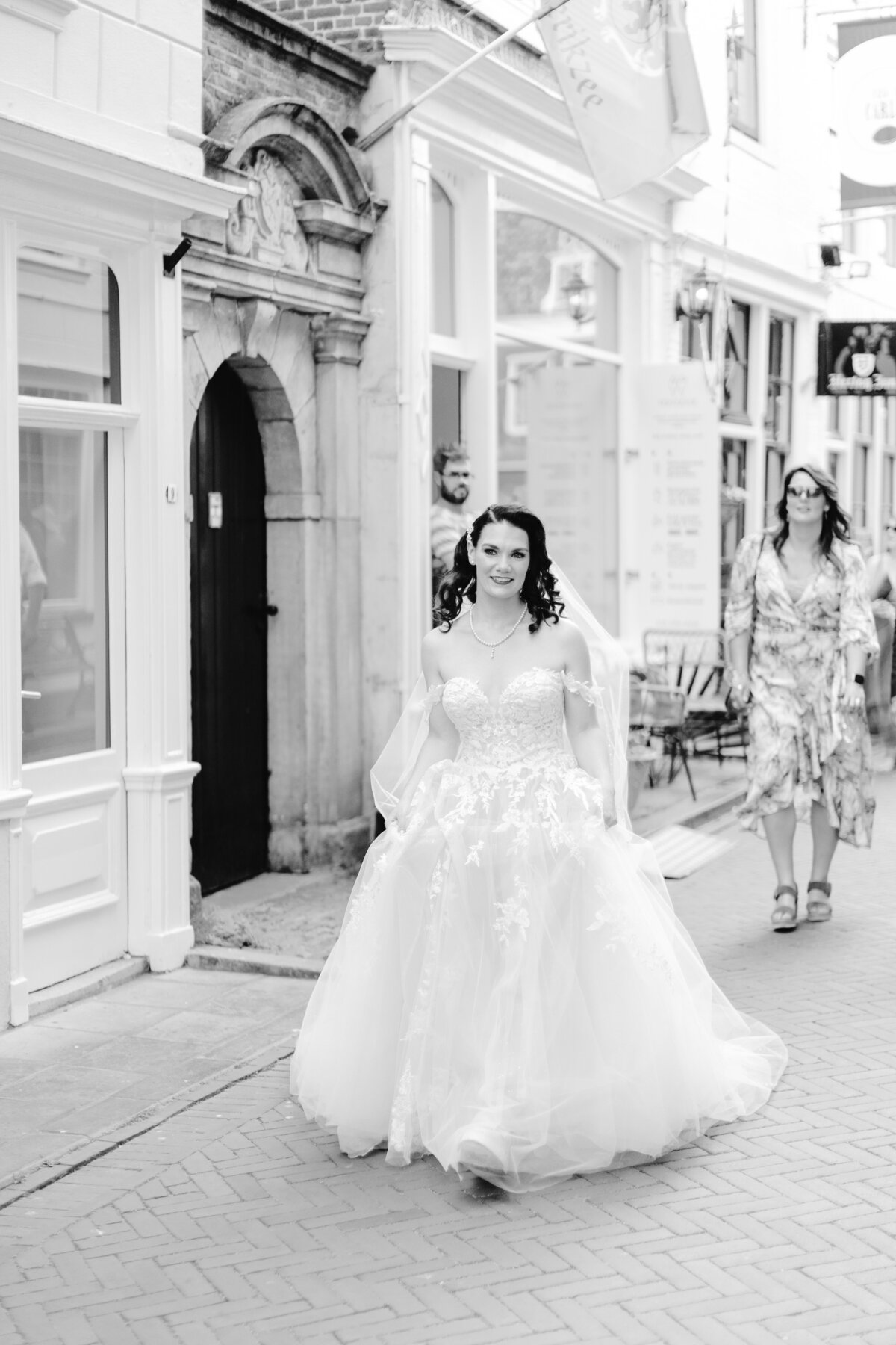 Nathalie & Steven - Laura de Roeck Photography-484-zw Hotel Mondragon
