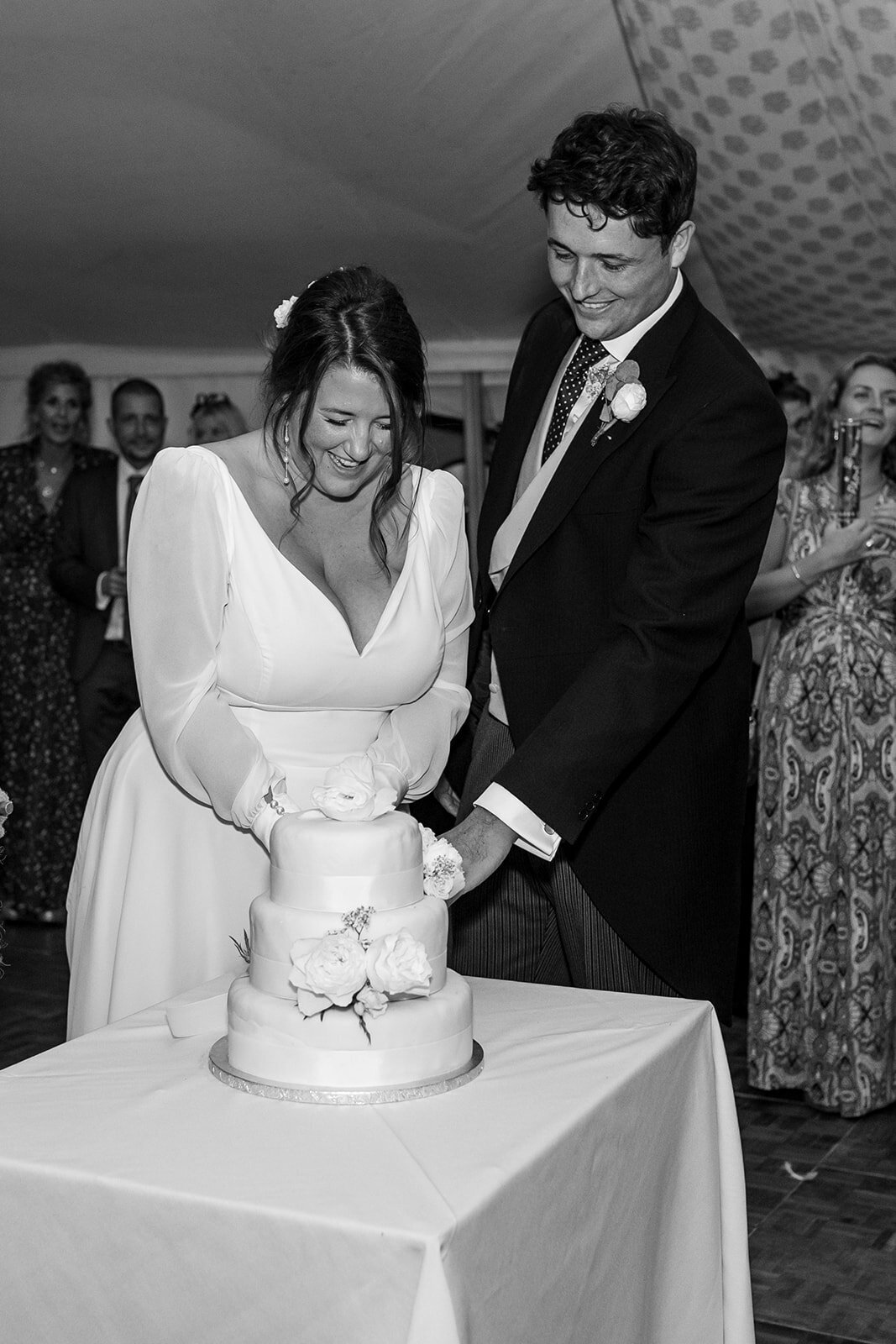 suffolk-wedding-photographer-marqueewedding2-135