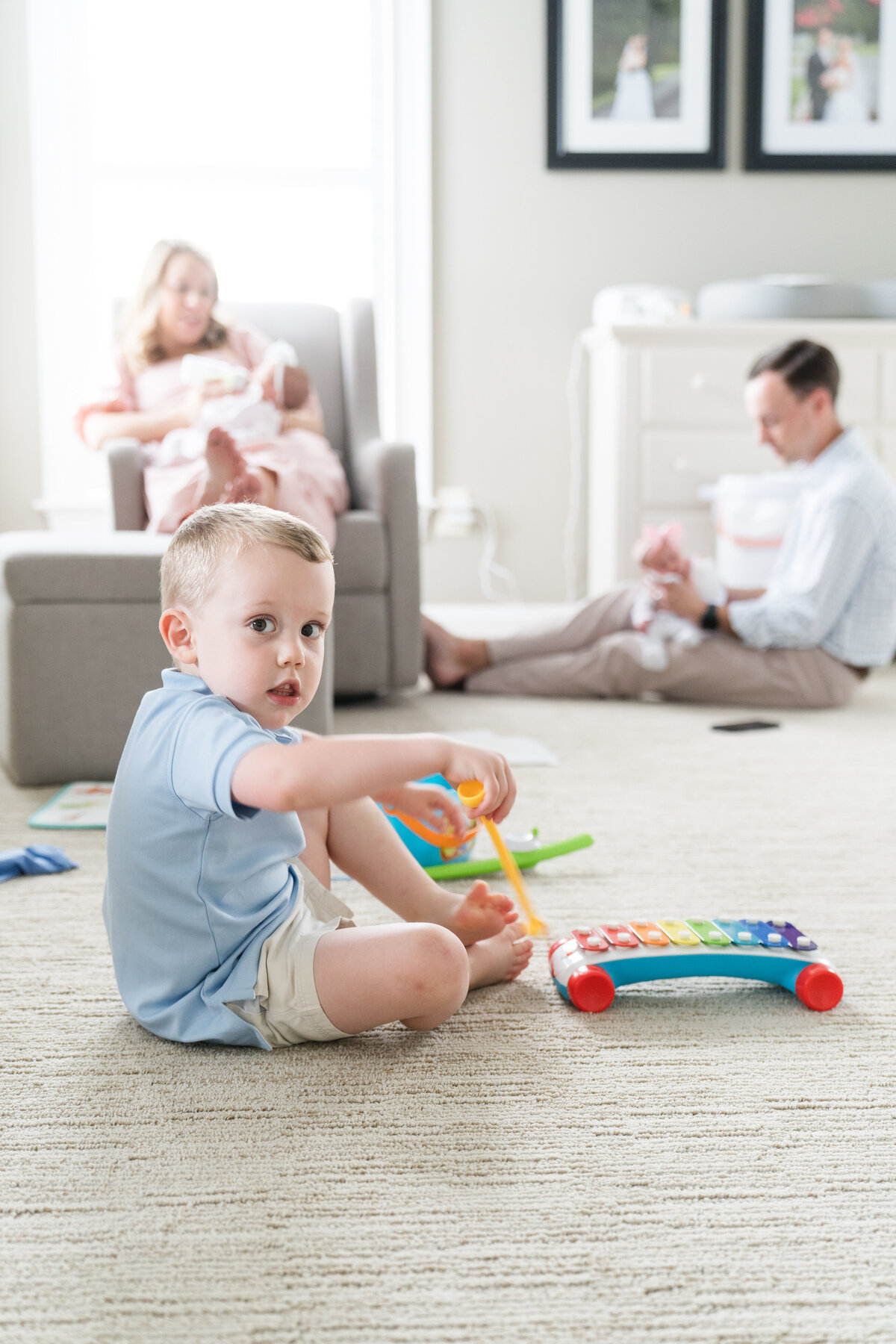in-home-family-session-newborn-greer-sc