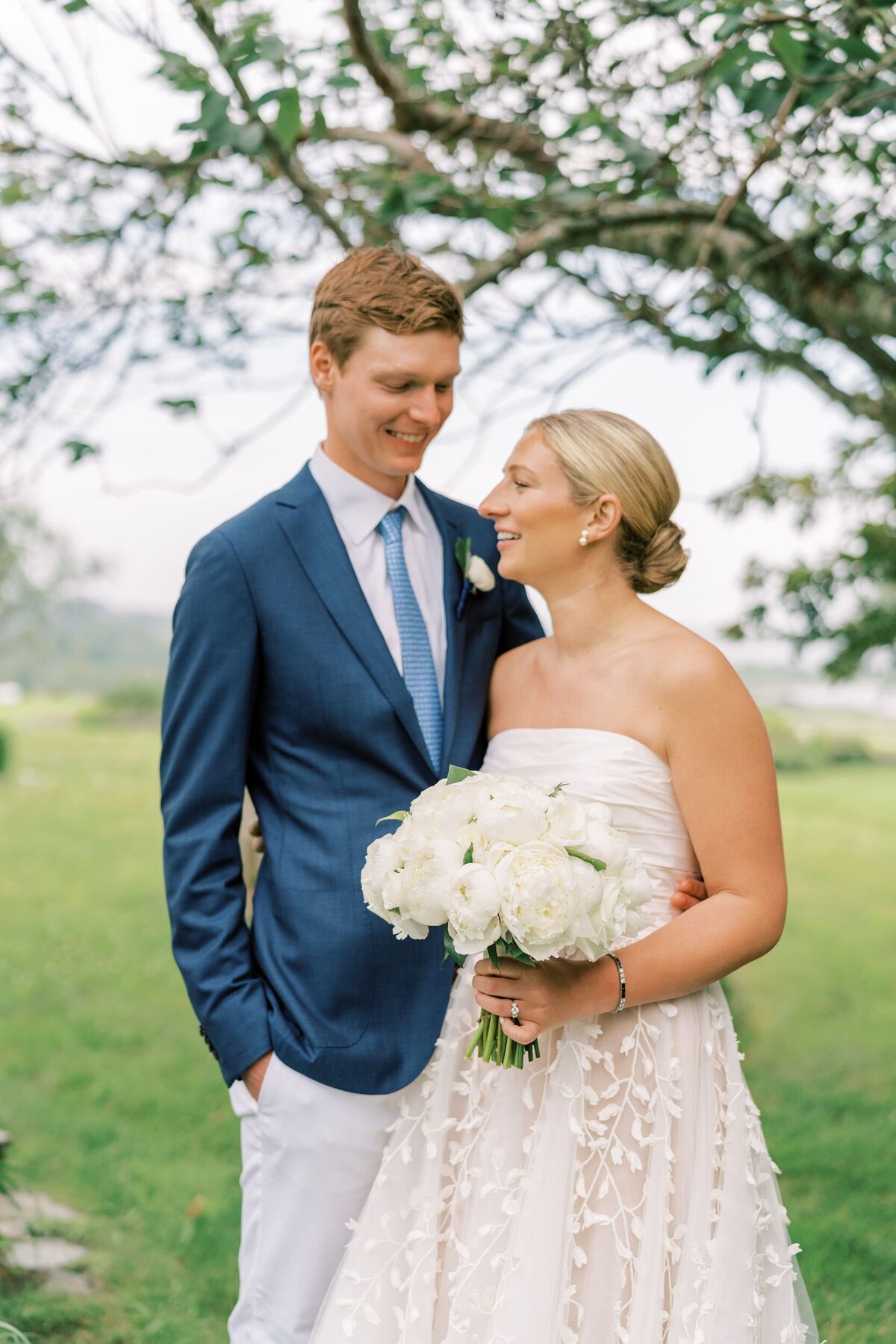 Julia-Alex-Acoaxet-Club-Wedding-23