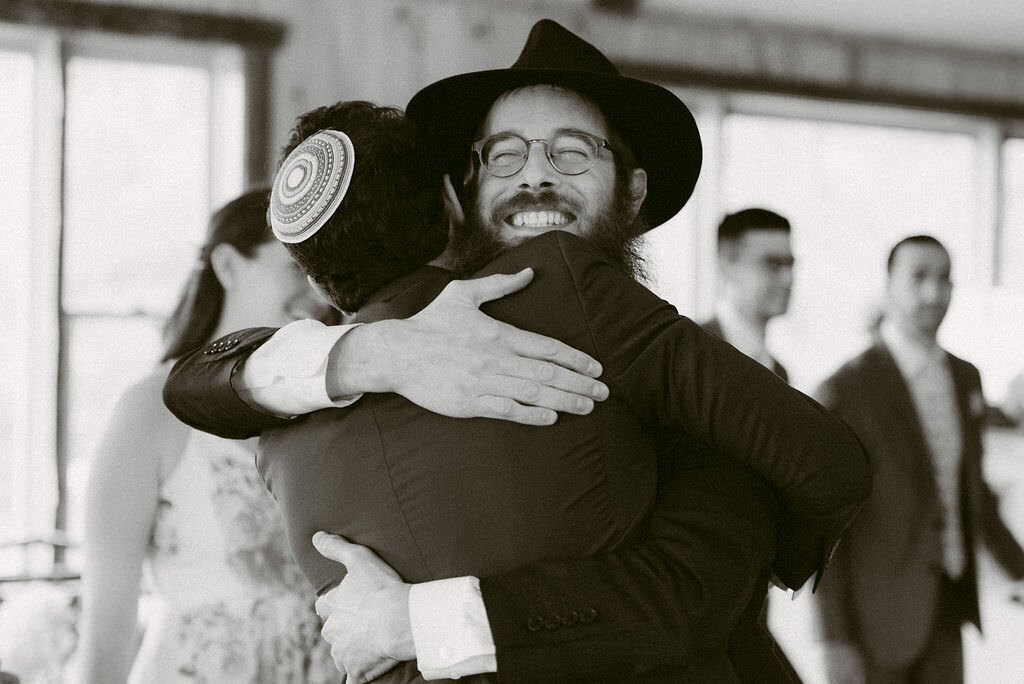 Story-driven documentary wedding photography in Oregon + Adirondacks. Refined, timeless images rooted in presence and emotion.