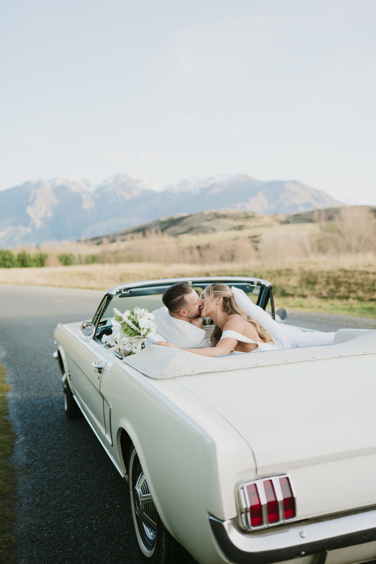 Melissa Clark Photography - Queenstown Wedding Photographer - Eunice & Robbie - Queenstown wedding shoot-209