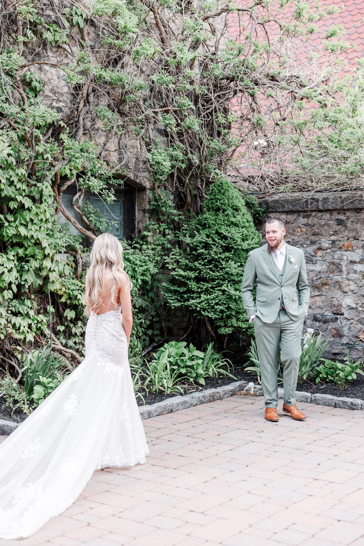 wedding-photography-at-saint-clements-castle-in-portland-connecticut-37