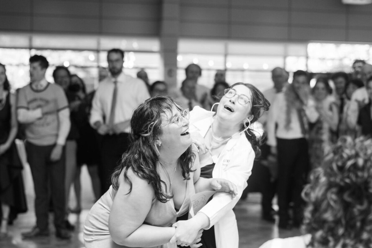 Eliana-Melmed-Photography-Chicago-LosAngeles-Jewish-WeddingPhotography-ShulaNoah-Shtick-00156