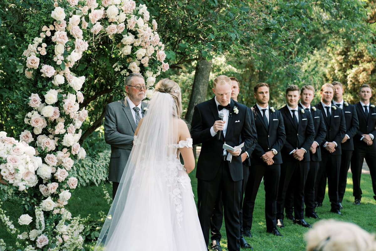 groom-vows-ceremony-calgary-wedding-planners