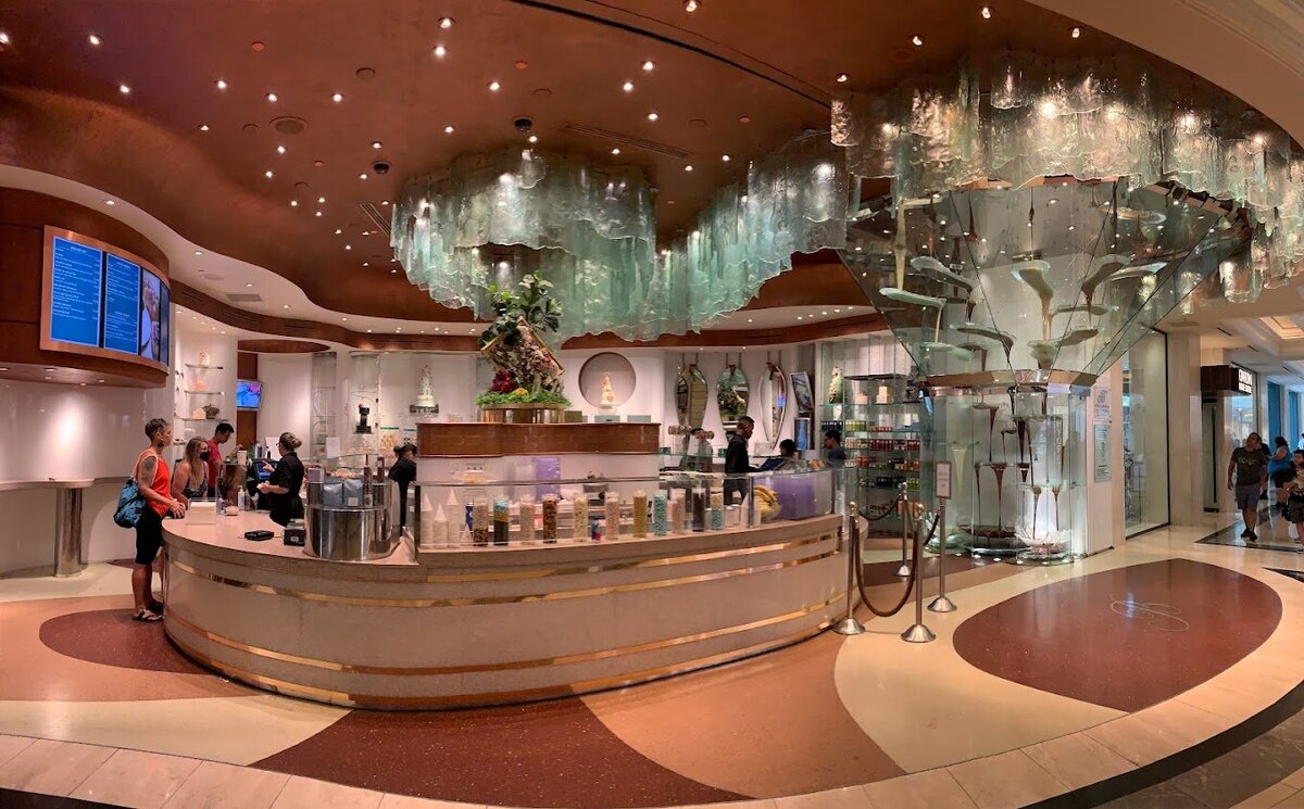 Elevate your dessert experience at Jean Philippe Patisserie, Bellagio. Explore divine pastries and sweet delights.