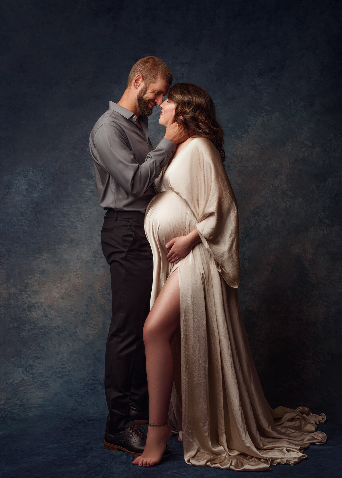 Couples Maternity Photography taken in Syracuse New York Studio