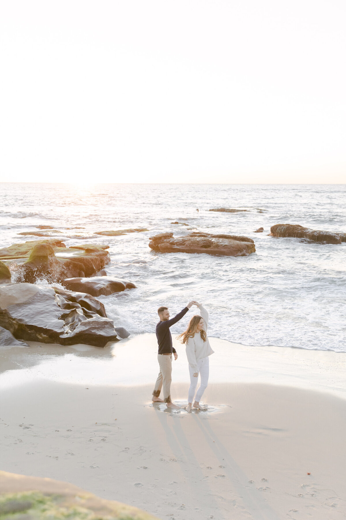 PERRUCCIPHOTO_WINDNSEA_BEACH_ENGAGEMENT_76