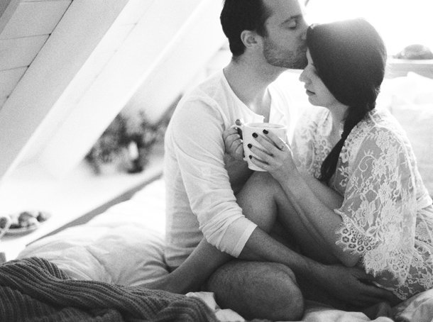 breakfast-in-bed-couples-boudoir-melanie-gabrielle-photography-57