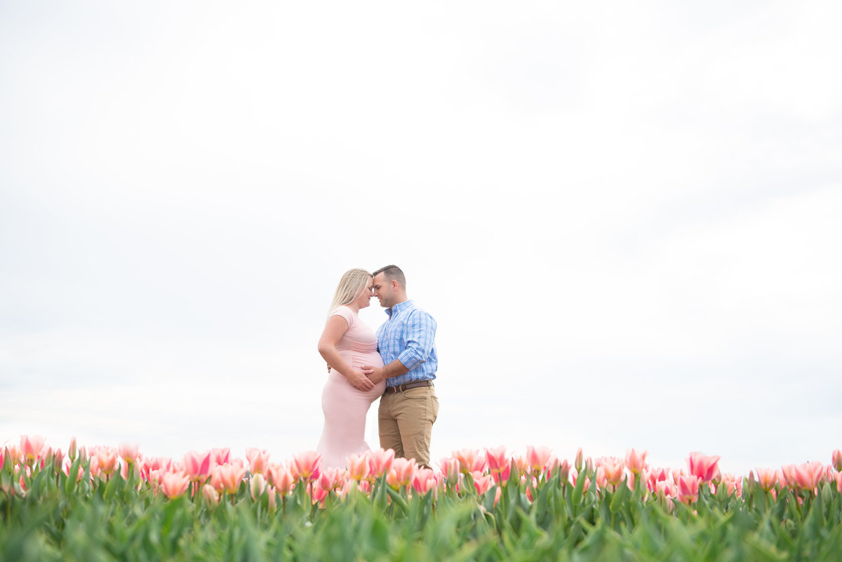 rachel-sean-spring-maternity-session-holland-ridhe-farms-imagery-by-marianne-2019-20