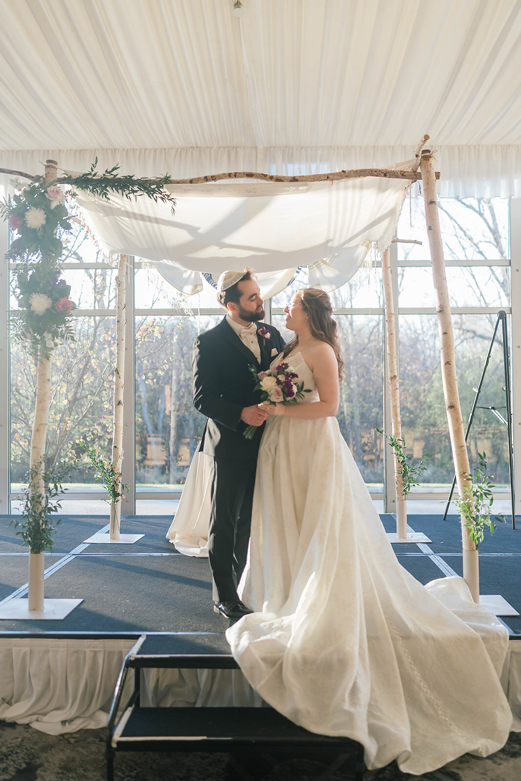 Eliana-Melmed-Photography-Chicago-LosAngeles-Jewish-WeddingPhotography-CouplePortrait-00124