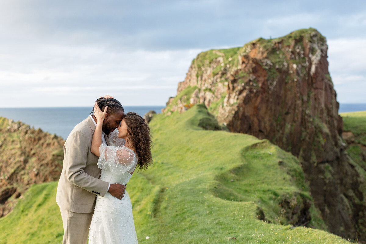 Brothers Point Scotland Elopement Wedding | Kelsie Elizabeth Photography 045