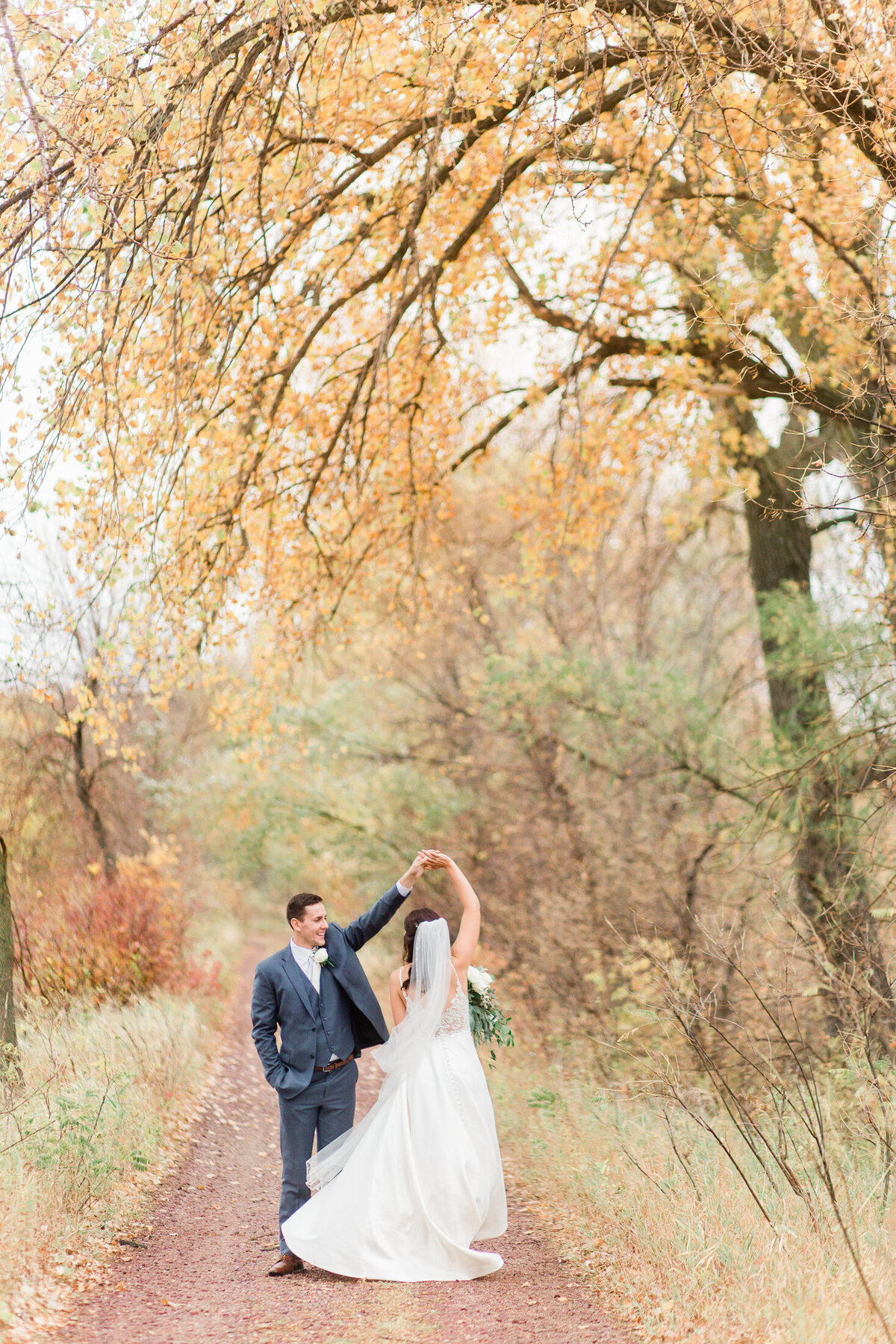 Autumn Wedding || © Emily Mitton Photography-32