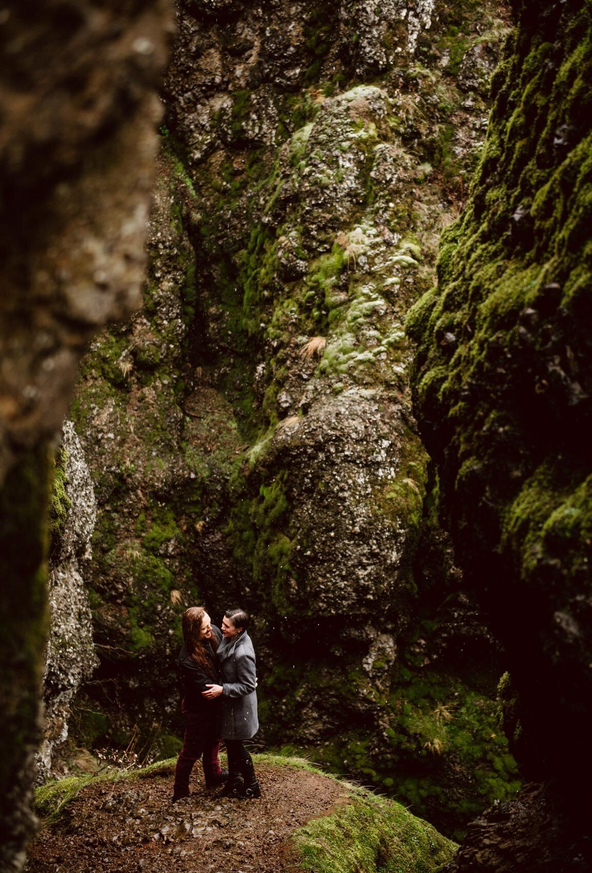 Columbia River Gorge hiking engagement session