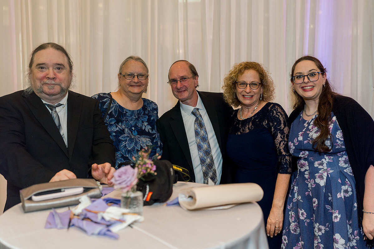 Eliana-Melmed-Photography-Chicago-LosAngeles-Jewish-WeddingPhotography-ElianaSklar-CocktailHour-00018