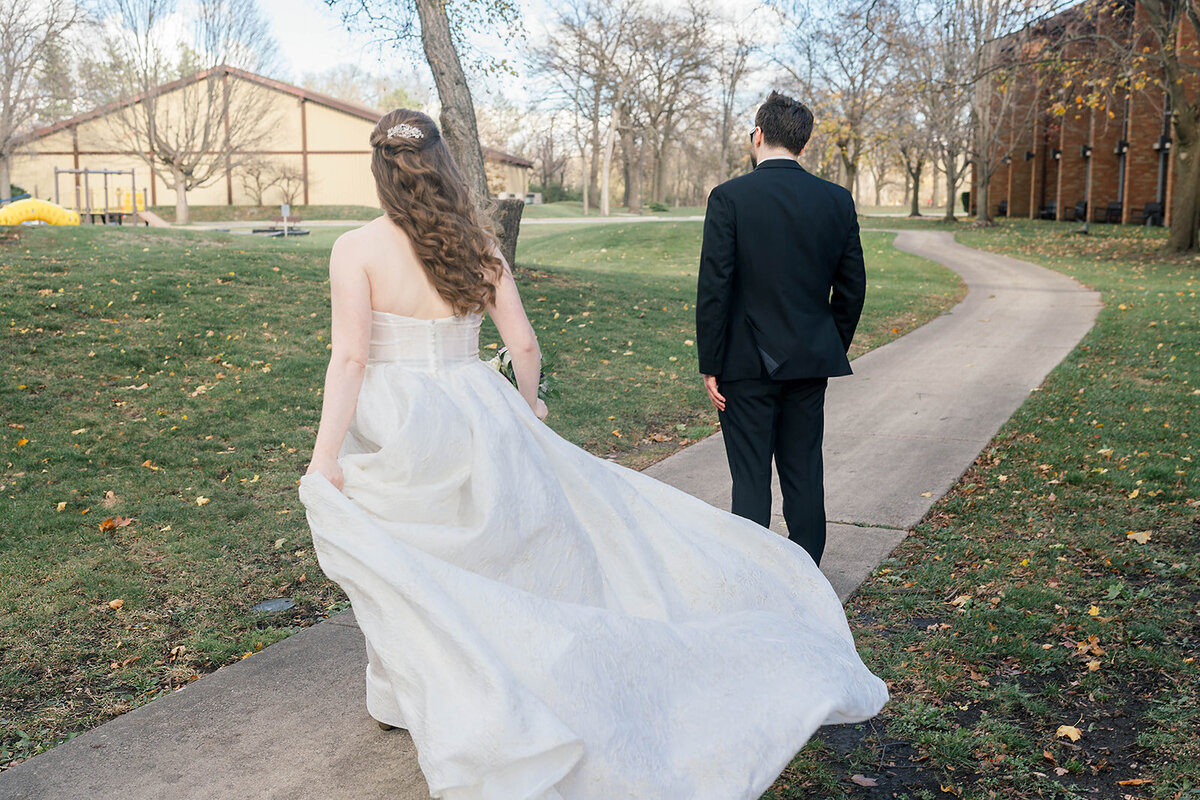 Eliana-Melmed-Photography-Chicago-LosAngeles-Jewish-WeddingPhotography-CouplePortrait-00005