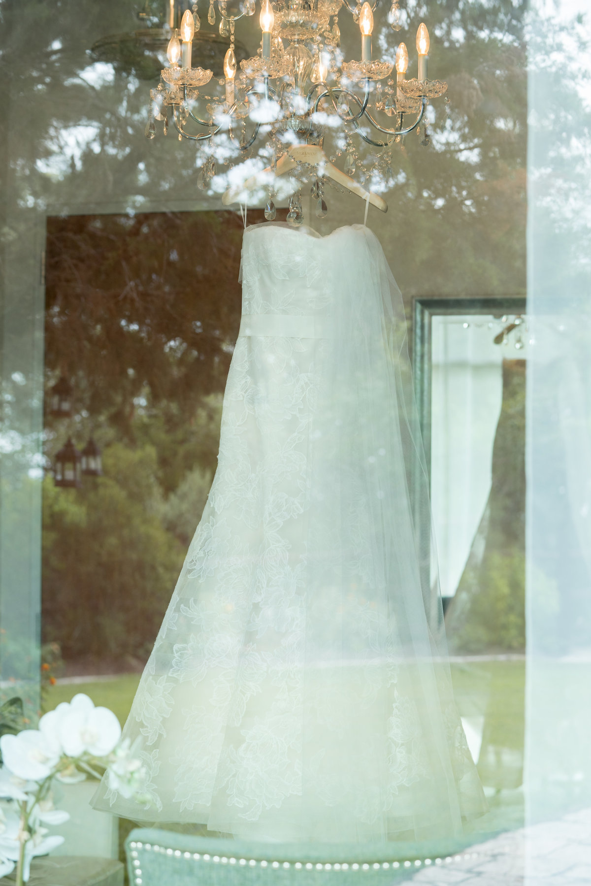 terrace club wedding photographer dress in window 2600 US-290, Dripping Springs, TX 78620