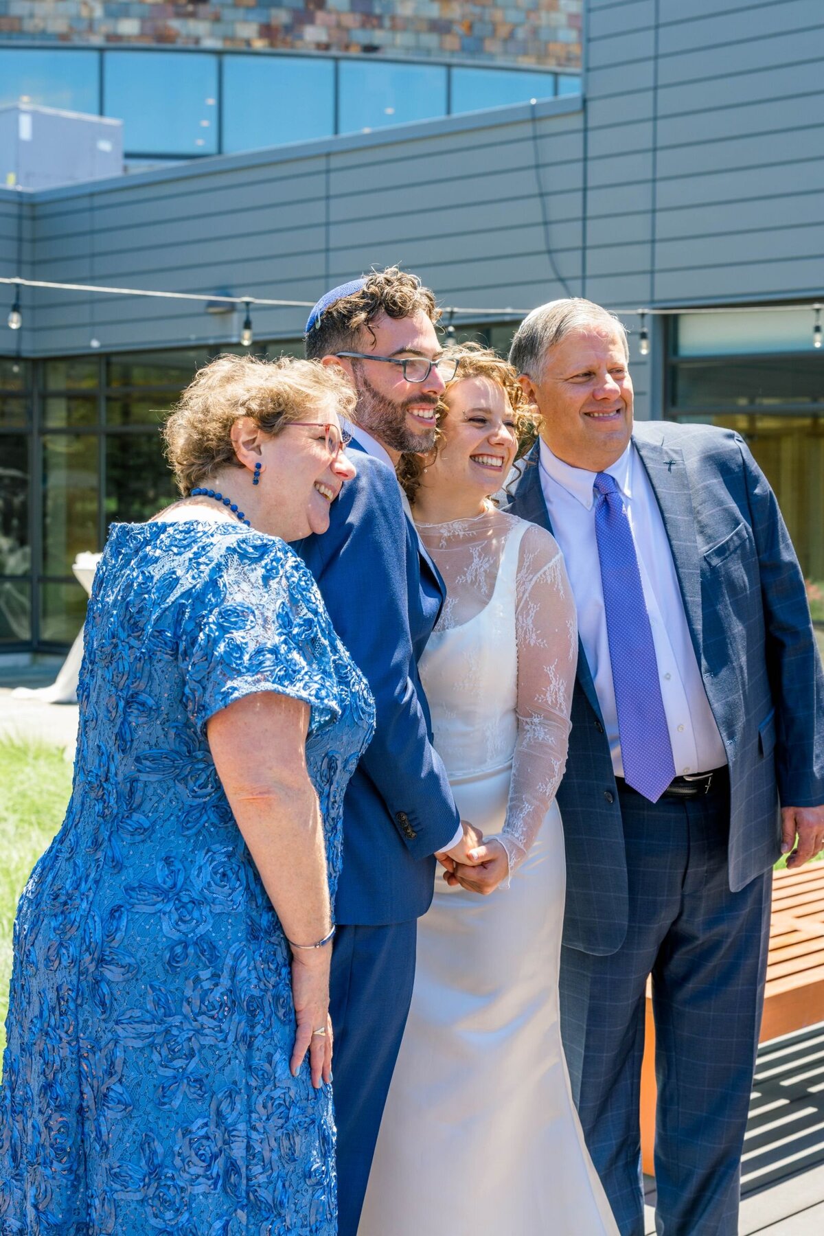 Eliana-Melmed-Photography-Chicago-LosAngeles-Jewish-WeddingPhotography-ShulaNoah-FamilyFormals-00007
