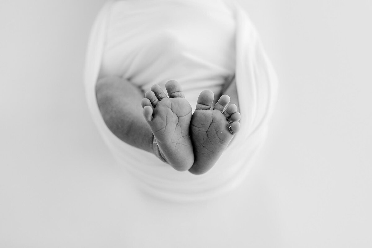 Navarre-Newborn-Photographer-120