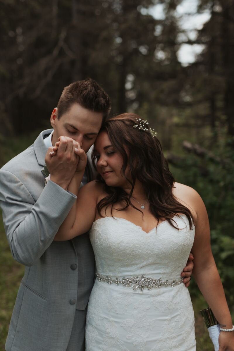 Edmonton-Wedding-Photographer-Outdoor-Acreage-21