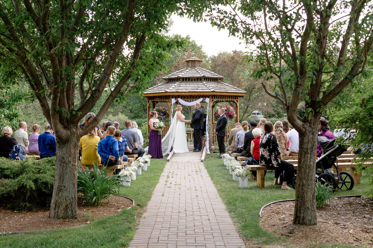 edmonton wedding photography sherwood park smeltzer house centre (21)