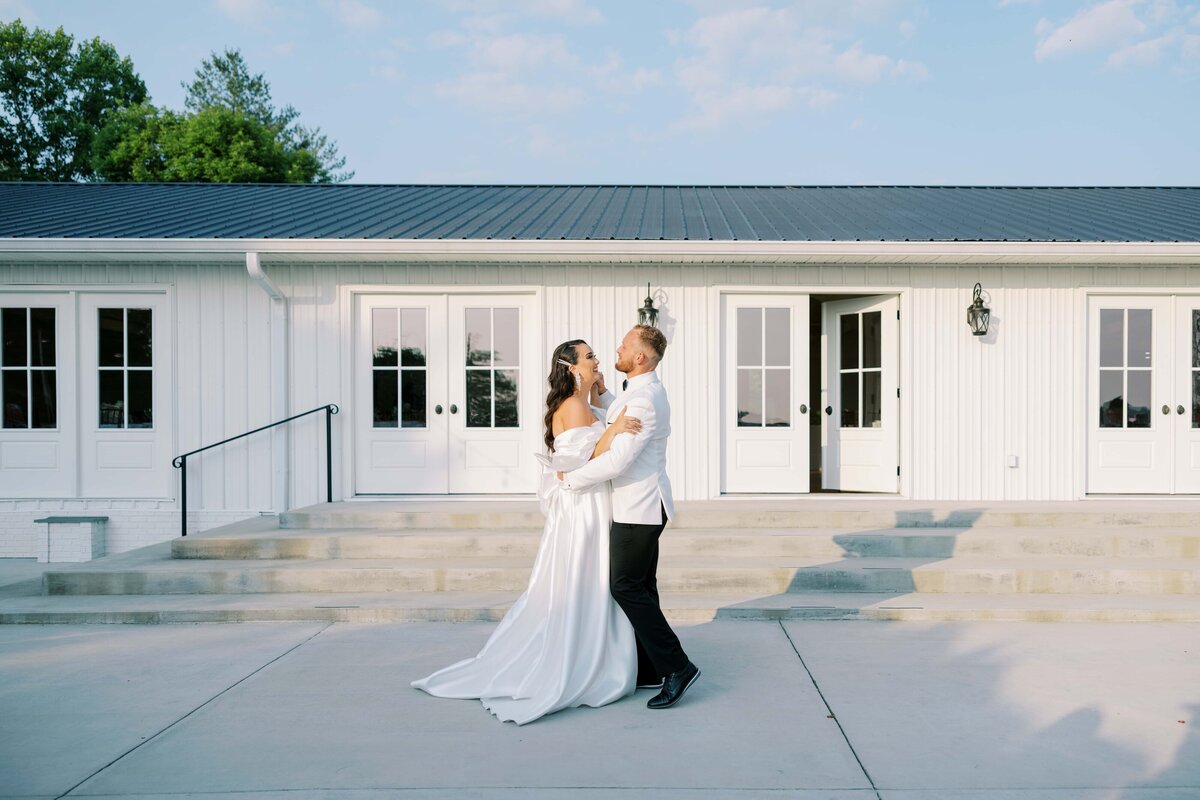 Danielle-Defayette-Photography-The-Lakehouse-Wedding-2023-1056