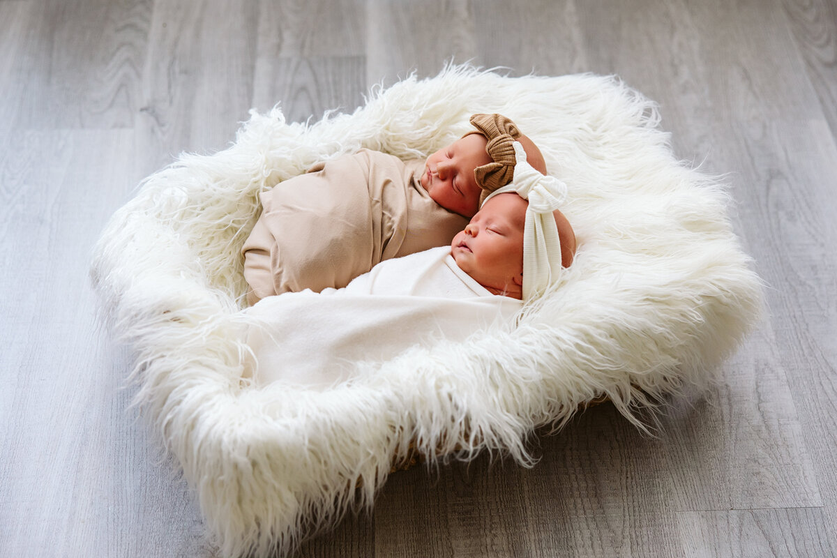 Minnesota-Alyssa Ashley Photography-Upton newborn session-1