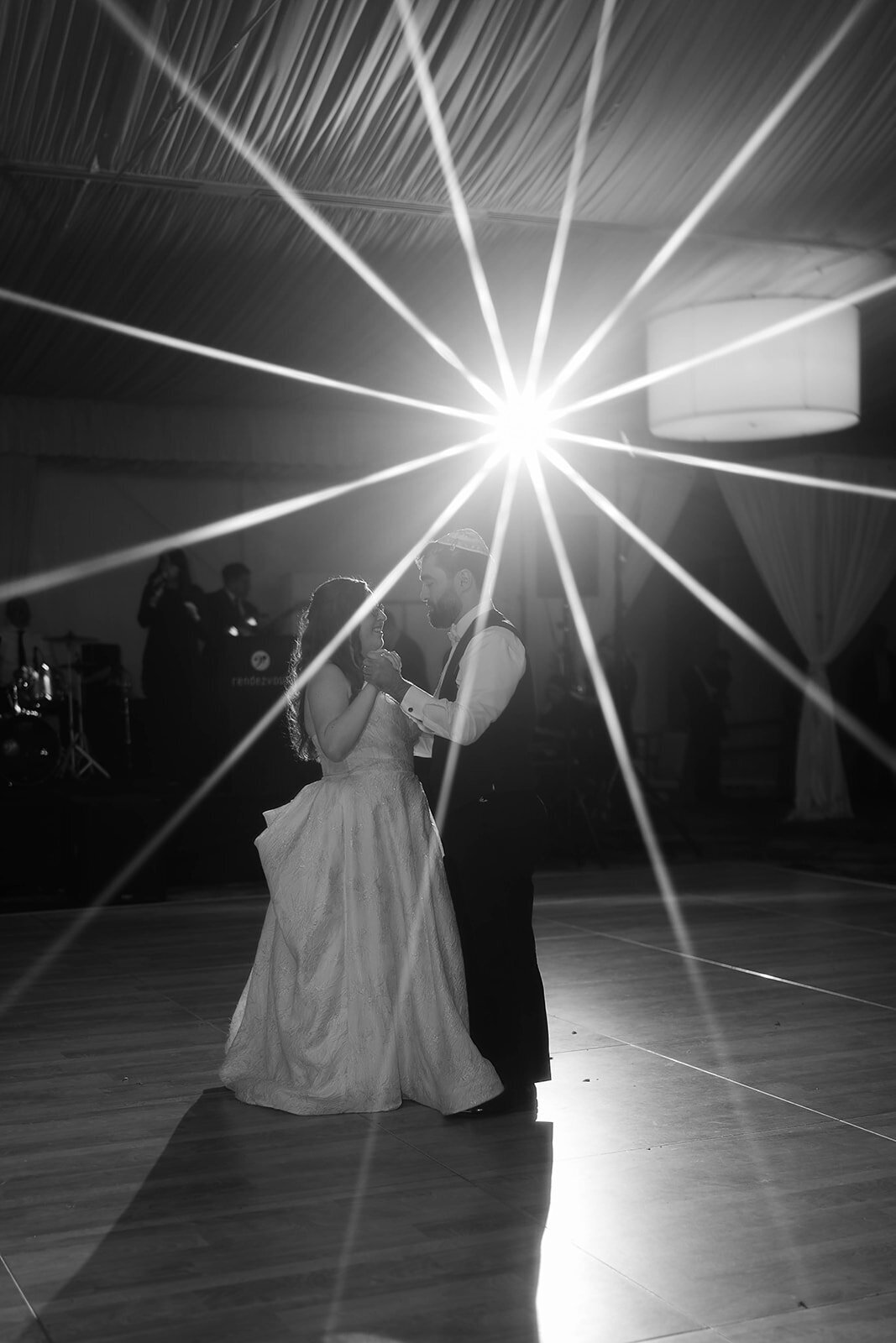 Eliana-Melmed-Photography-Chicago-LosAngeles-Jewish-WeddingPhotography-DInnerSpeeches-00104