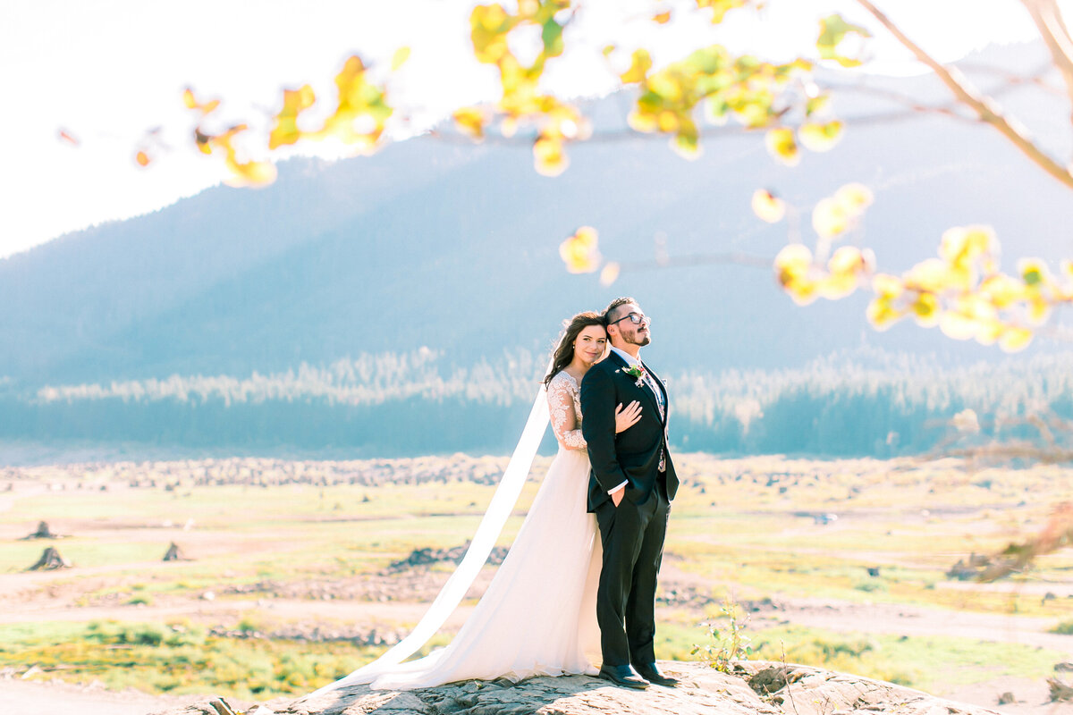 Gold Creek Pond Elopement, Seattle Wedding Photographer (29)