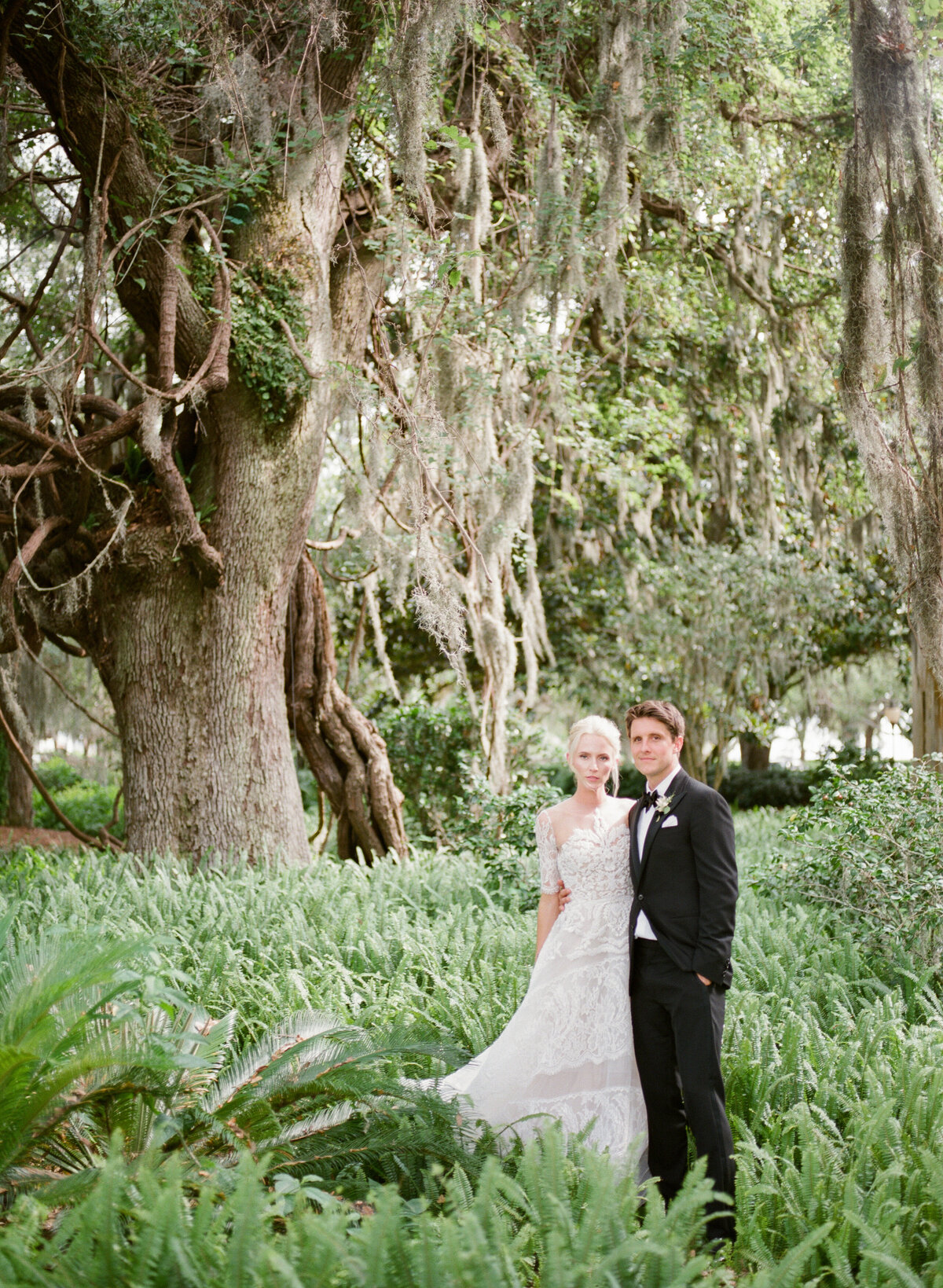 sea-island-wedding-couple-portrait-trees