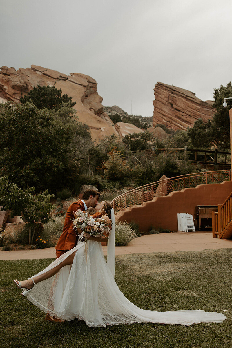 Red-Rocks-Colorado-Wedding-76