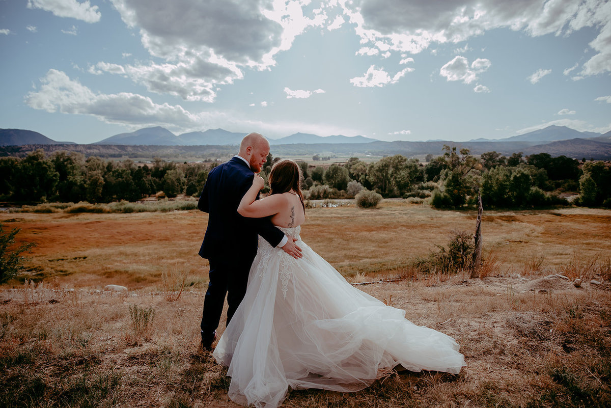 Chelsea Kyaw Photo-Colorado Wedding Photographer-Couple099