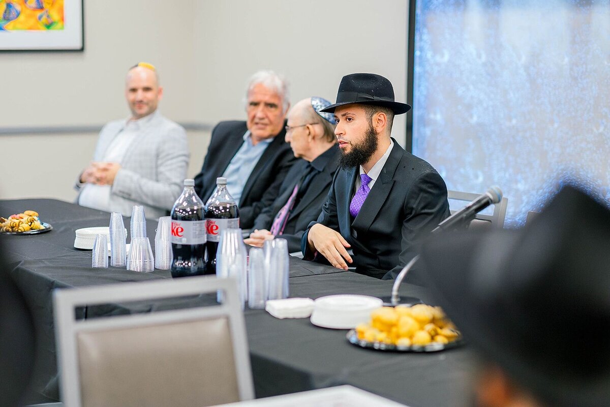 Eliana-Melmed-Photography-Chicago-LosAngeles-Jewish-WeddingPhotographer-CarmiKalman-Tisch-00126