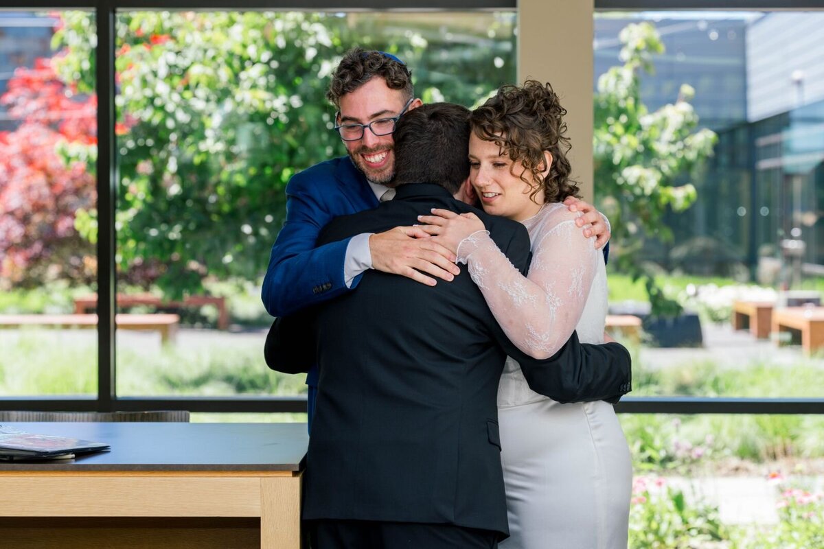Eliana-Melmed-Photography-Chicago-LosAngeles-Jewish-WeddingPhotography-ShulaNoah-Ketubah-00073