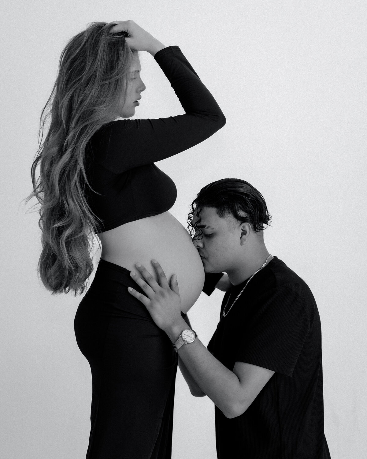 Modern Maternity Photos