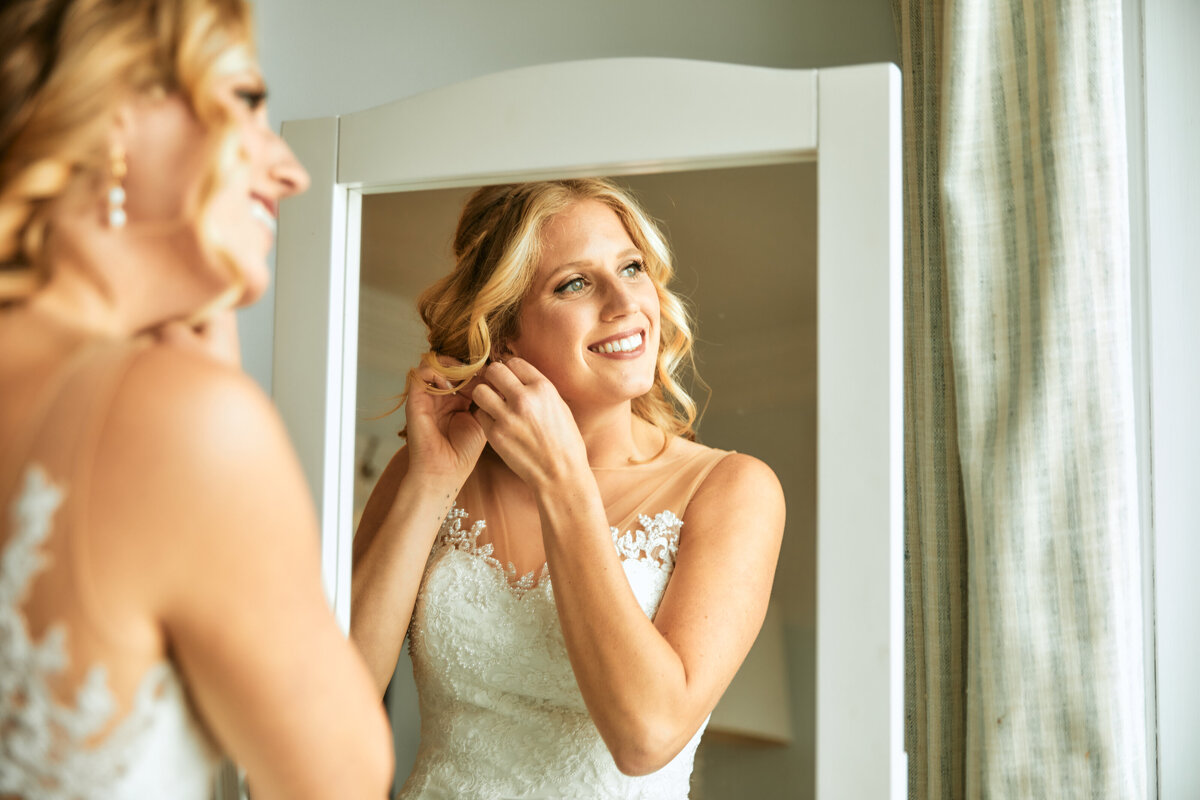 Cleveland wedding photographer
