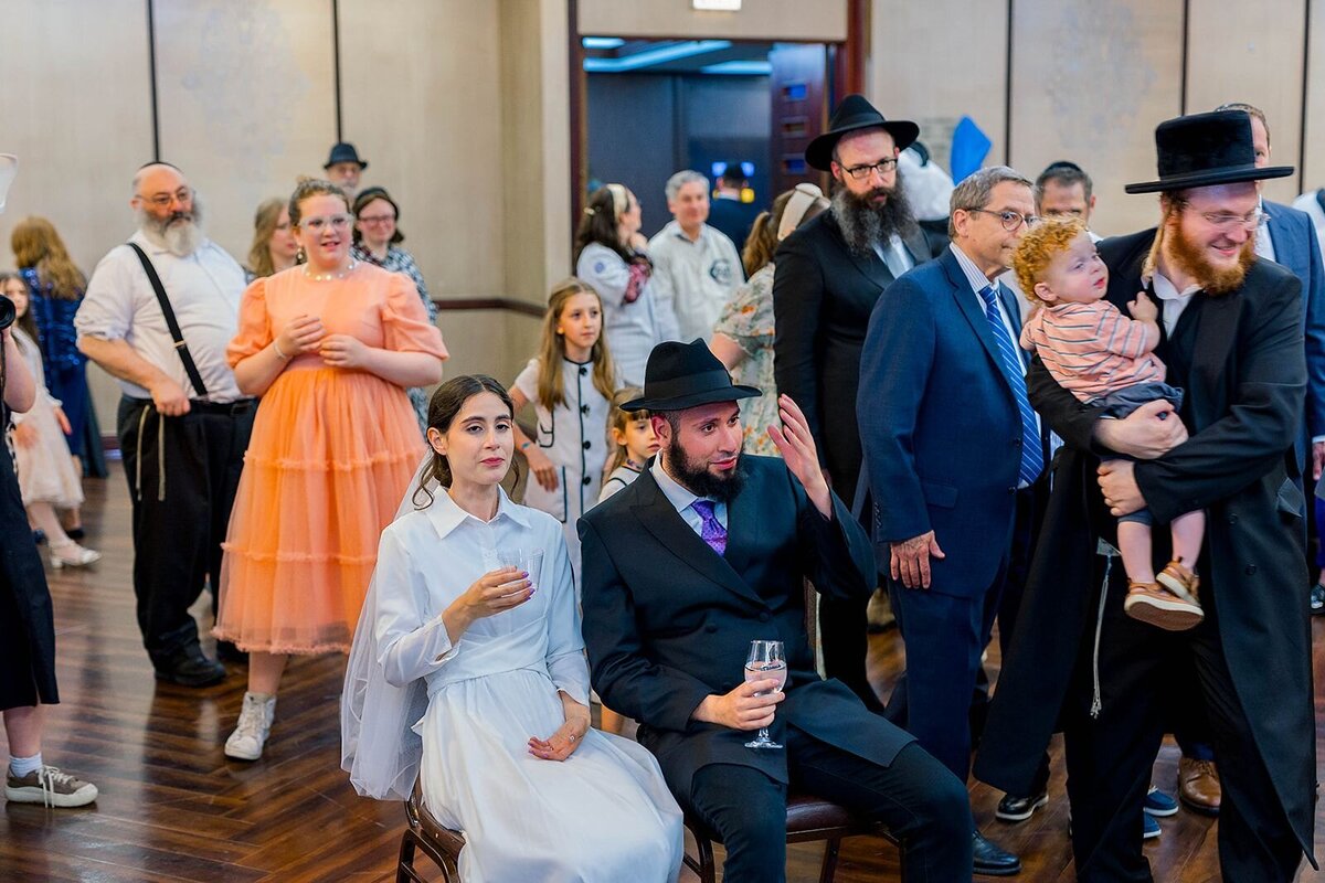 Eliana-Melmed-Photography-Chicago-LosAngeles-Jewish-WeddingPhotographer-CarmiKalman-Shtick-00002