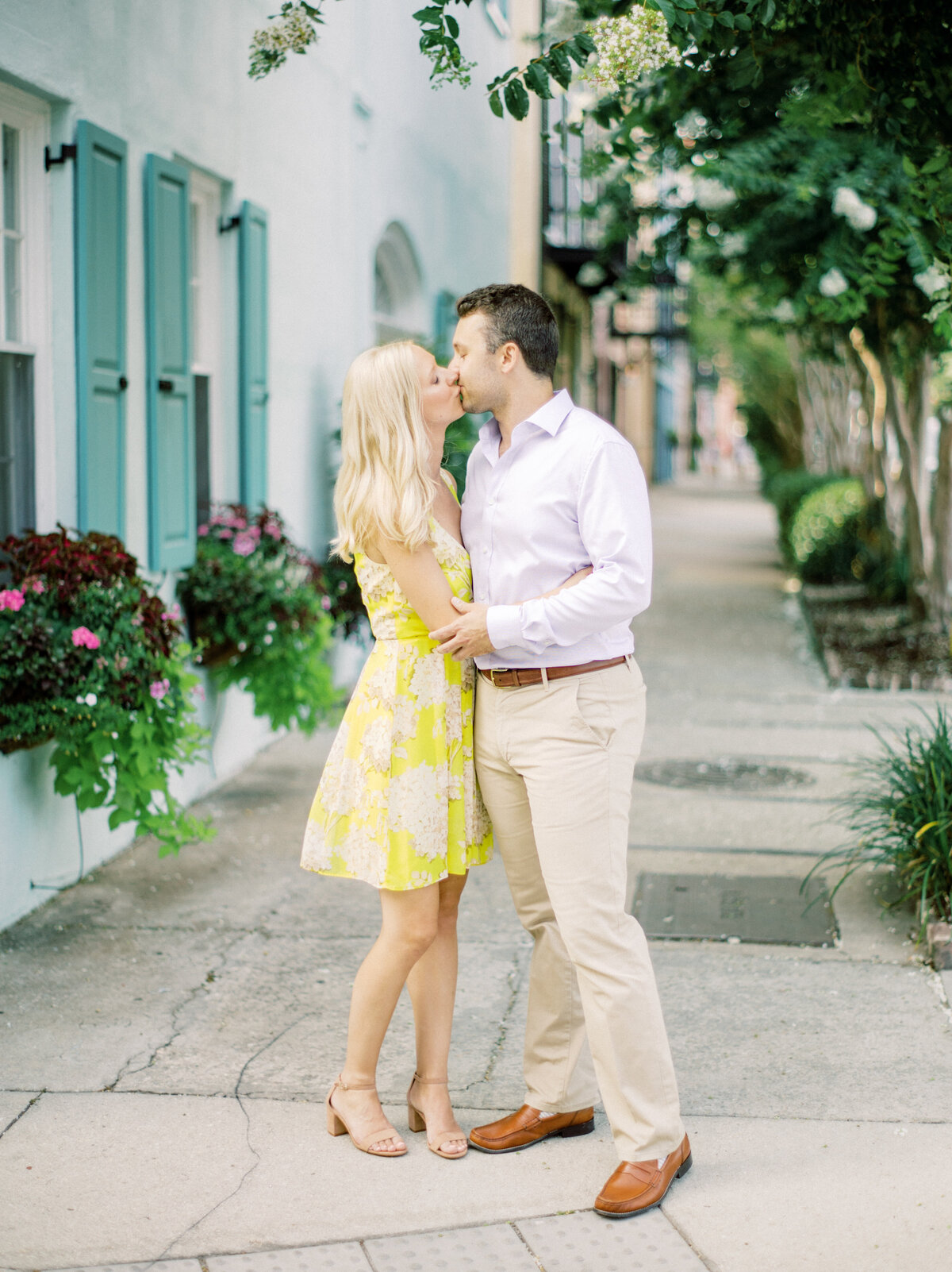 Historic-Charleston-Engagement-session-by-philip-casey-003